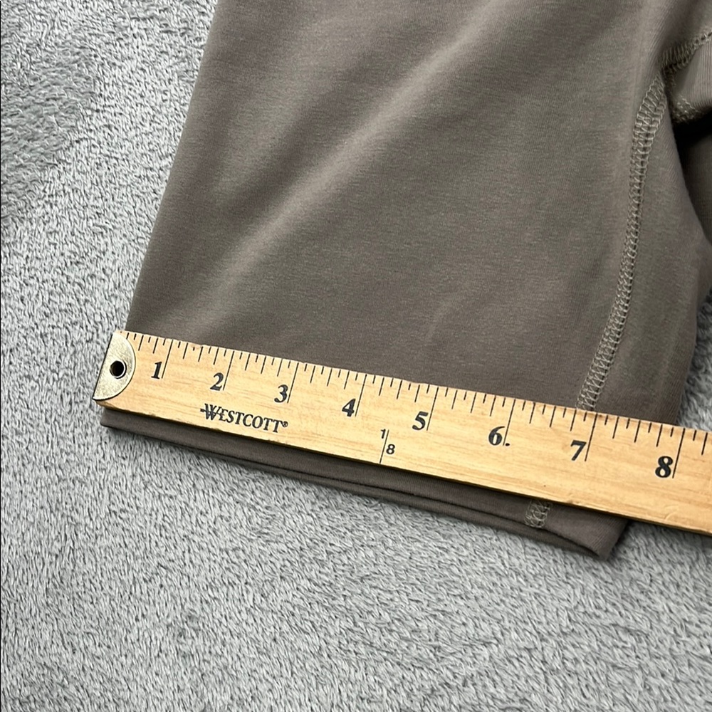 MATE the Label Women's Bike Shorts and Sports Bra Set in Taupe- read! - Picture 8 of 16